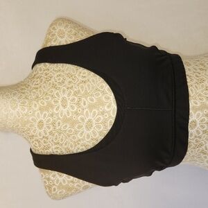 Lululemon Black Criss Cross Strappy Scoop Neck Activewear Athletic Sports Bra